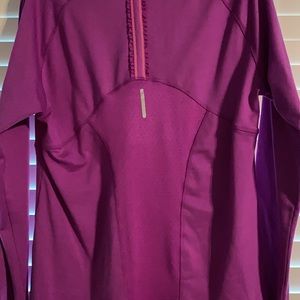 Champion brand pull over